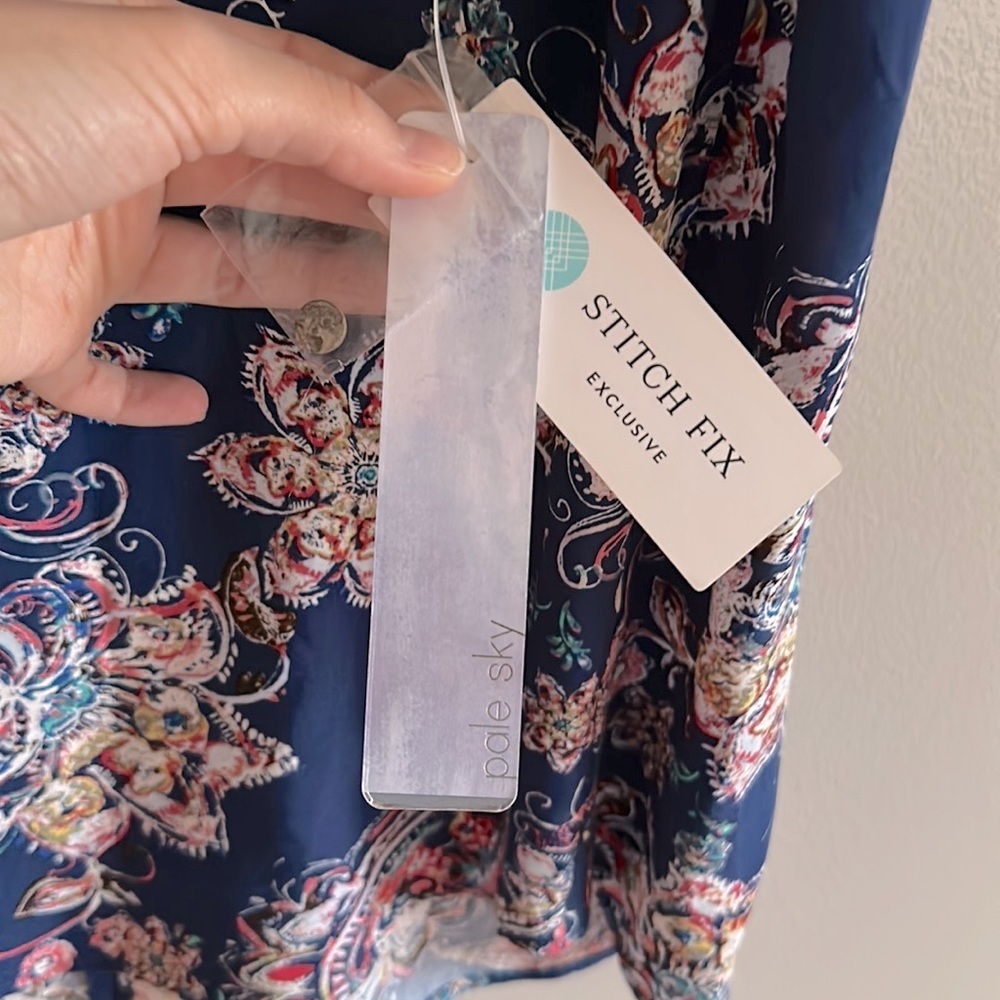 Albado crew neck top - Picture 5 of 6